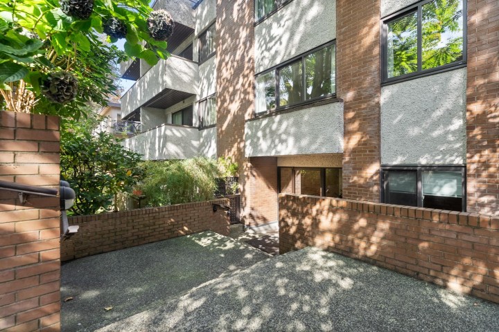 Photo 33 at 204 - 391 E 7th Avenue, Mount Pleasant VE, Vancouver East