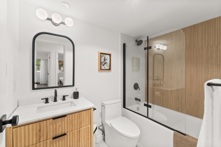 Photo 31 at 204 - 391 E 7th Avenue, Mount Pleasant VE, Vancouver East