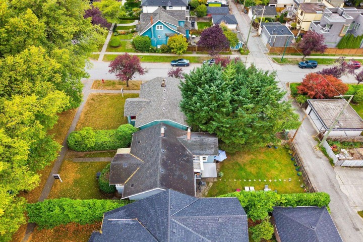 Photo 9 at 3895 W 20th Avenue, Dunbar, Vancouver West