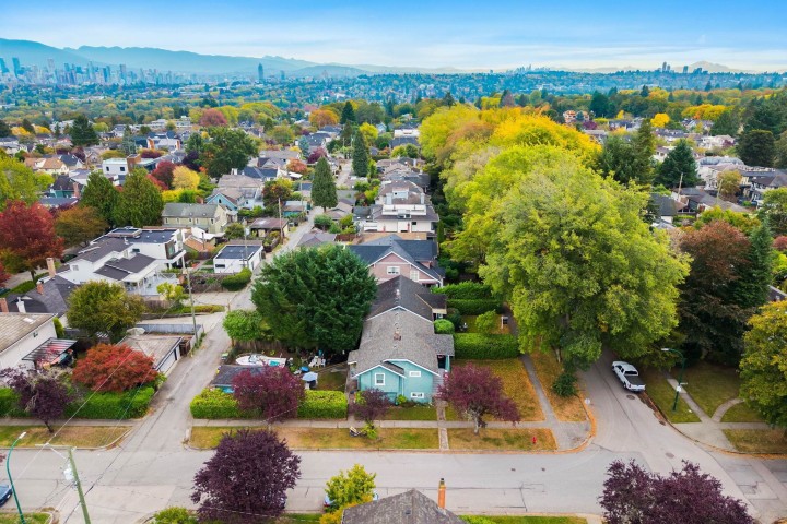 Photo 8 at 3895 W 20th Avenue, Dunbar, Vancouver West