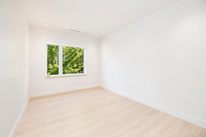 Photo 17 at 3 - 2995 Adanac Street, Renfrew VE, Vancouver East