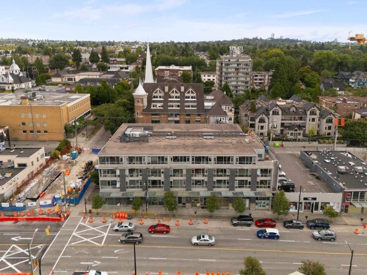 Photo 15 at 208 - 2511 Quebec Street, Mount Pleasant VE, Vancouver East