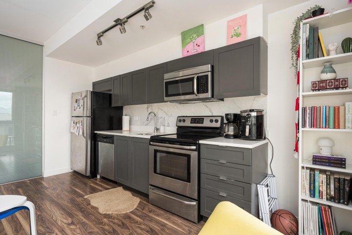 Photo 4 at 208 - 2511 Quebec Street, Mount Pleasant VE, Vancouver East