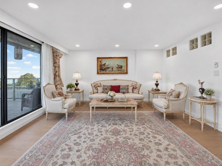 Photo 3 at 1 - 2206 Folkestone Way, Panorama Village, West Vancouver