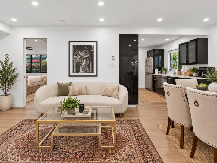 Photo 9 at 1 - 2206 Folkestone Way, Panorama Village, West Vancouver