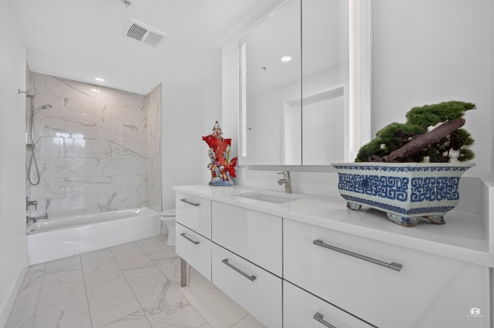 Photo 20 at 671 - 438 W King Edward Avenue, Cambie, Vancouver West