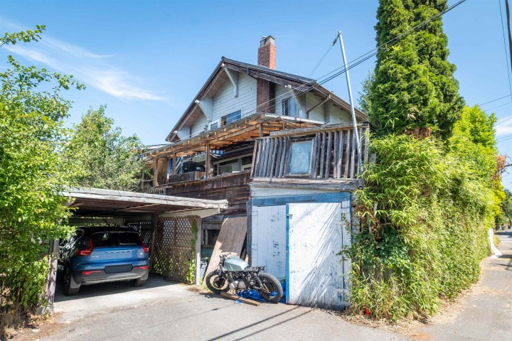 Photo 8 at 2413 Collingwood Street, Kitsilano, Vancouver West