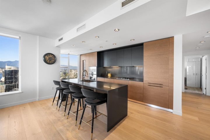 Photo 13 at 5602 - 1289 Hornby Street, Downtown VW, Vancouver West