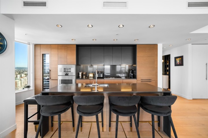 Photo 12 at 5602 - 1289 Hornby Street, Downtown VW, Vancouver West