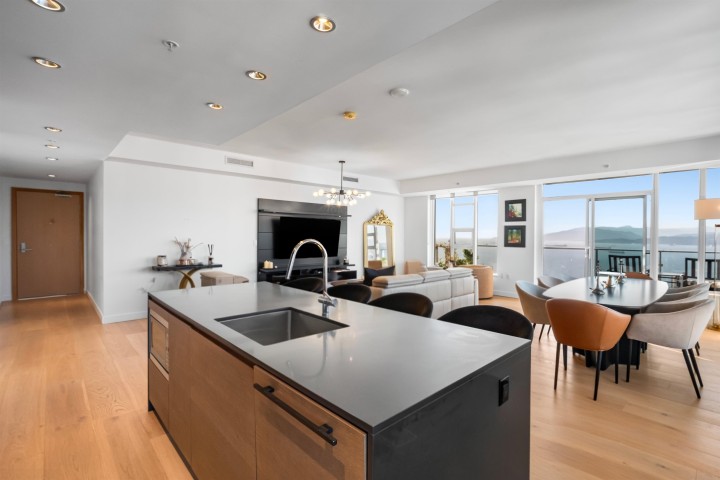Photo 11 at 5602 - 1289 Hornby Street, Downtown VW, Vancouver West