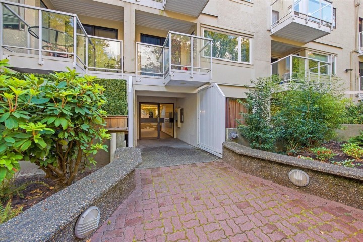 Photo 2 at 107 - 830 E 7th Avenue, Mount Pleasant VE, Vancouver East