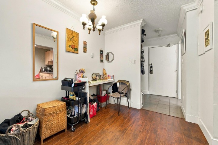 Photo 6 at 107 - 830 E 7th Avenue, Mount Pleasant VE, Vancouver East