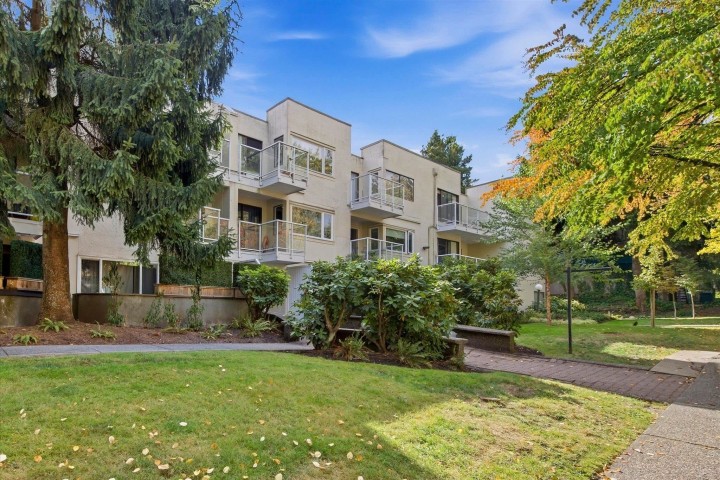 Photo 22 at 107 - 830 E 7th Avenue, Mount Pleasant VE, Vancouver East