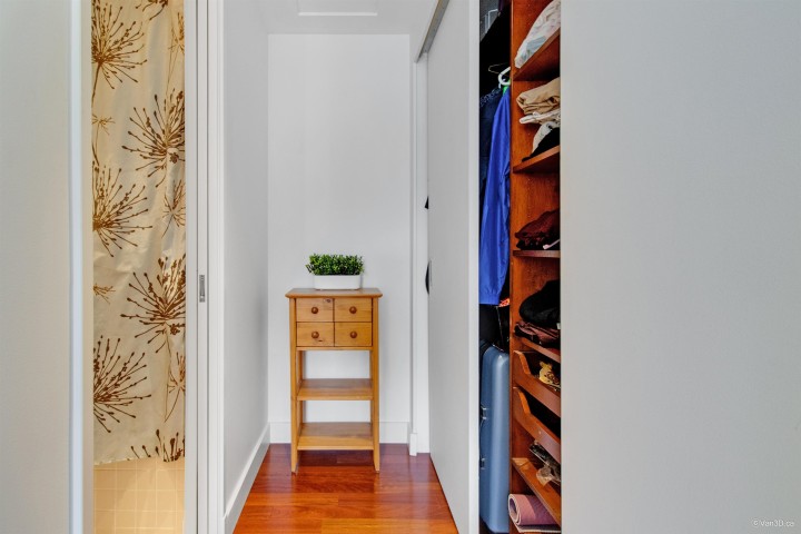Photo 15 at 401 - 2628 Ash Street, Fairview VW, Vancouver West