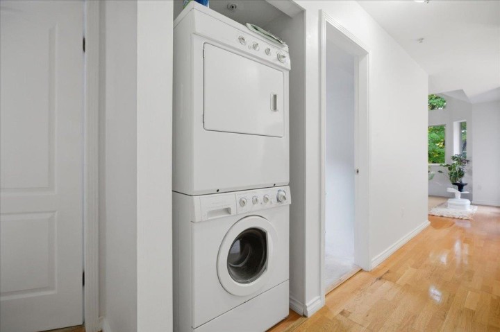 Photo 18 at 404 - 1723 Frances Street, Hastings, Vancouver East