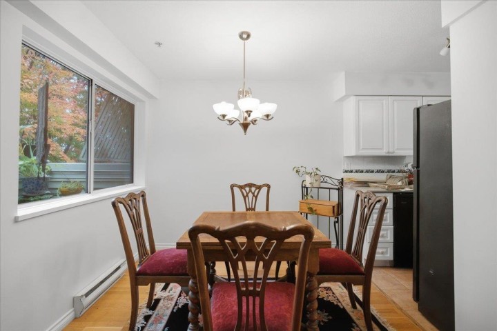 Photo 11 at 404 - 1723 Frances Street, Hastings, Vancouver East