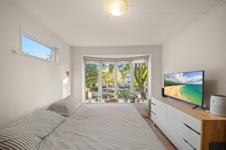 Photo 13 at 929 E 30th Avenue, Fraser VE, Vancouver East