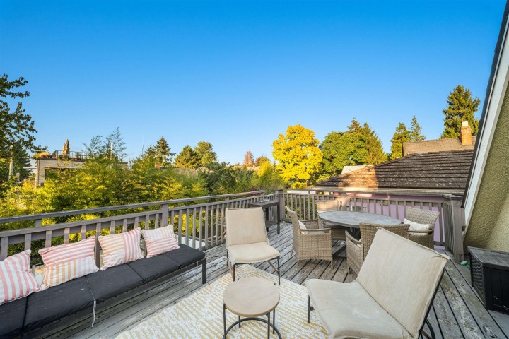 Photo 17 at 929 E 30th Avenue, Fraser VE, Vancouver East