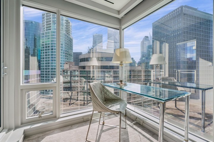 Photo 31 at 1701 - 1139 W Cordova Street, Coal Harbour, Vancouver West