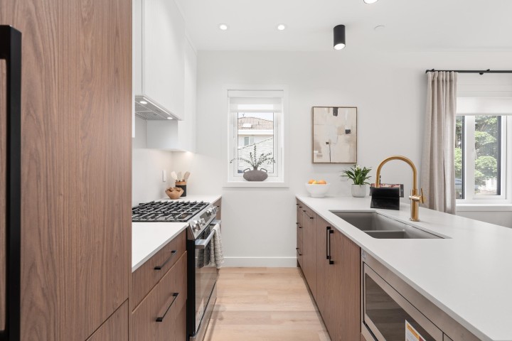 Photo 18 at 1 - 2240 E 40th Avenue, Victoria VE, Vancouver East