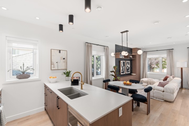Photo 15 at 1 - 2240 E 40th Avenue, Victoria VE, Vancouver East