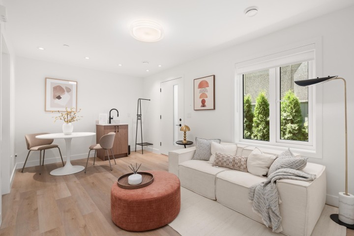 Photo 40 at 1 - 2240 E 40th Avenue, Victoria VE, Vancouver East