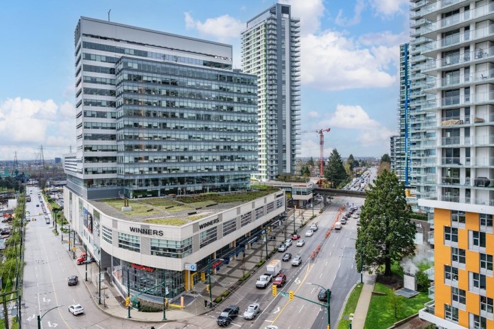 Photo 3 at 2003 - 455 Sw Marine Drive, Marpole, Vancouver West