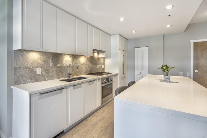 Photo 6 at 409 - 3188 Riverwalk Avenue, South Marine, Vancouver East
