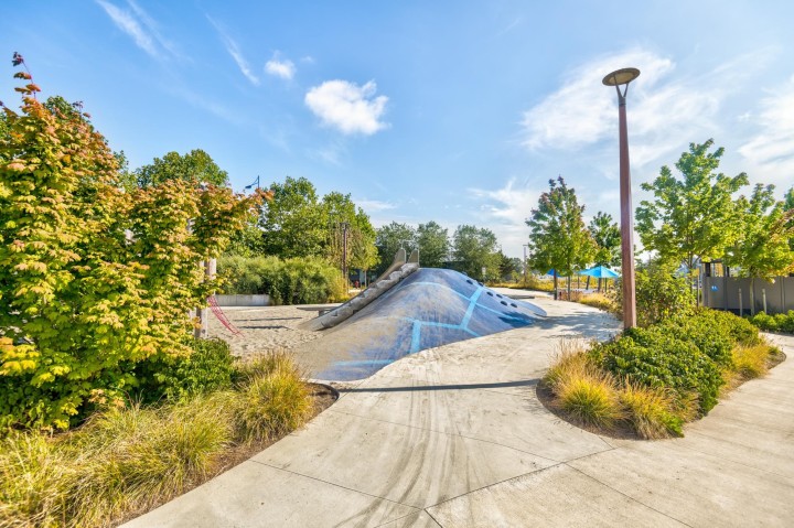 Photo 24 at 409 - 3188 Riverwalk Avenue, South Marine, Vancouver East