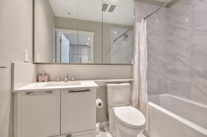 Photo 14 at 409 - 3188 Riverwalk Avenue, South Marine, Vancouver East