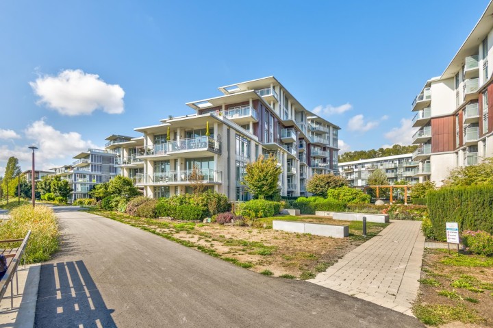 Photo 31 at 409 - 3188 Riverwalk Avenue, South Marine, Vancouver East