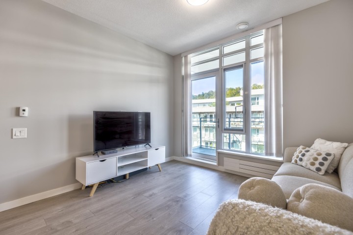 Photo 8 at 409 - 3188 Riverwalk Avenue, South Marine, Vancouver East