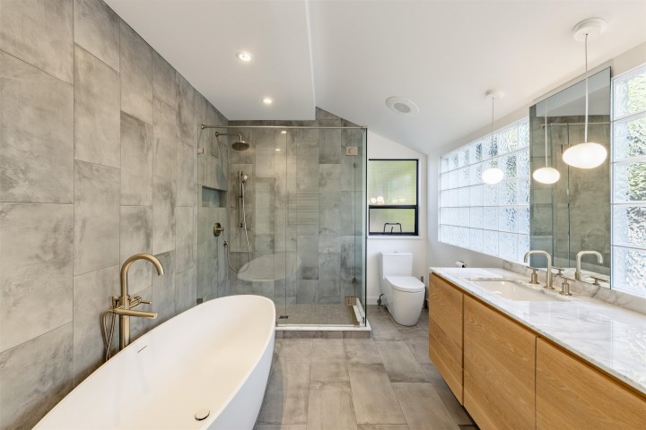 Photo 20 at 975 Aubeneau Crescent, Sentinel Hill, West Vancouver