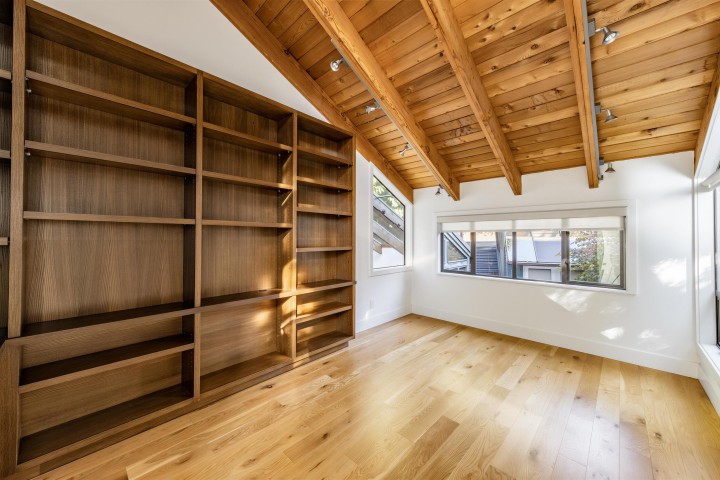 Photo 24 at 975 Aubeneau Crescent, Sentinel Hill, West Vancouver