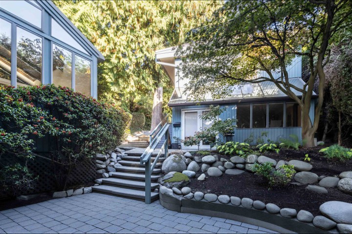Photo 33 at 975 Aubeneau Crescent, Sentinel Hill, West Vancouver