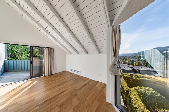 Photo 19 at 975 Aubeneau Crescent, Sentinel Hill, West Vancouver