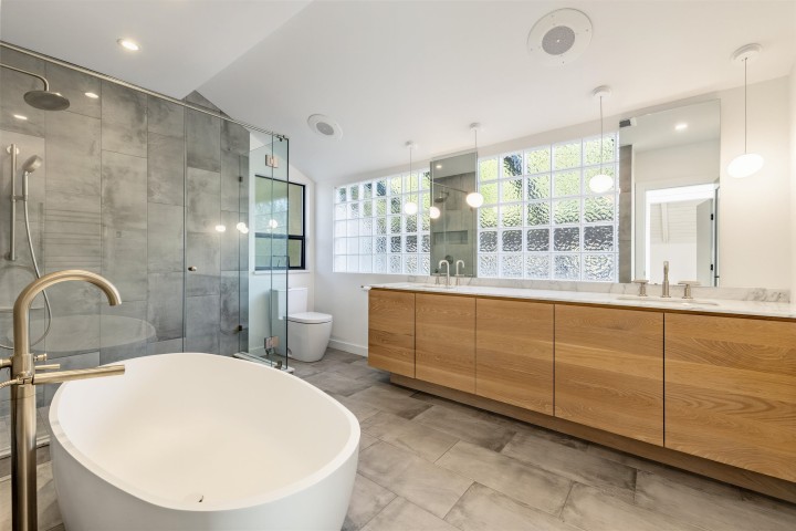 Photo 21 at 975 Aubeneau Crescent, Sentinel Hill, West Vancouver
