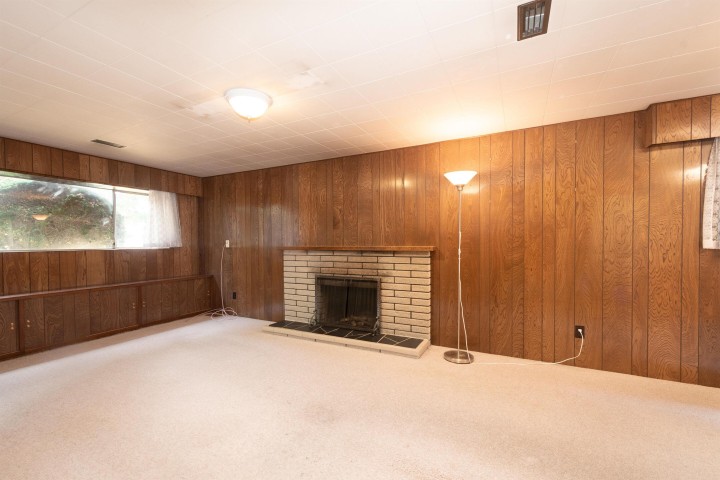 Photo 17 at 5363 Dumfries Street, Knight, Vancouver East