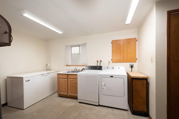 Photo 26 at 5363 Dumfries Street, Knight, Vancouver East