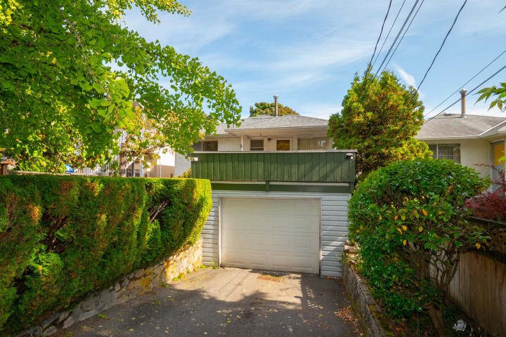 Photo 34 at 5363 Dumfries Street, Knight, Vancouver East