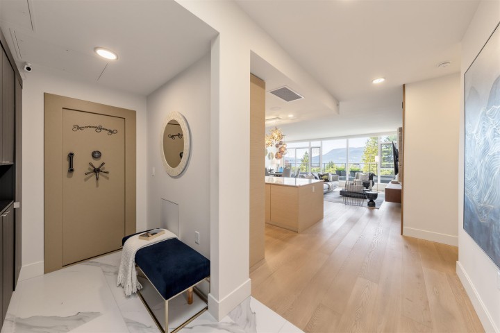 Photo 4 at 401 - 3639 W 16th Avenue, Point Grey, Vancouver West