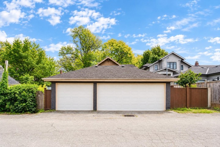 Photo 32 at 2851 W 38th Avenue, Kerrisdale, Vancouver West