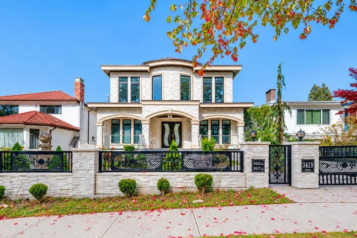 Photo 2 at 3419 E 48th Avenue, Killarney VE, Vancouver East