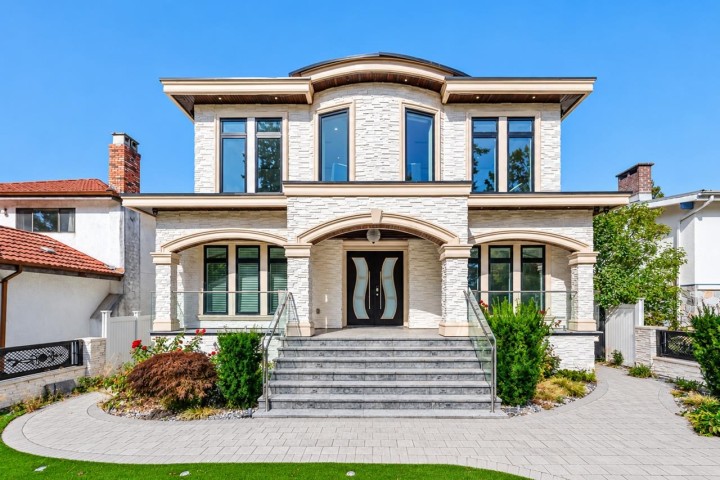 Photo 1 at 3419 E 48th Avenue, Killarney VE, Vancouver East