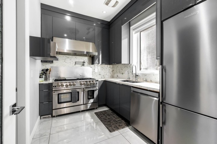 Photo 15 at 3419 E 48th Avenue, Killarney VE, Vancouver East