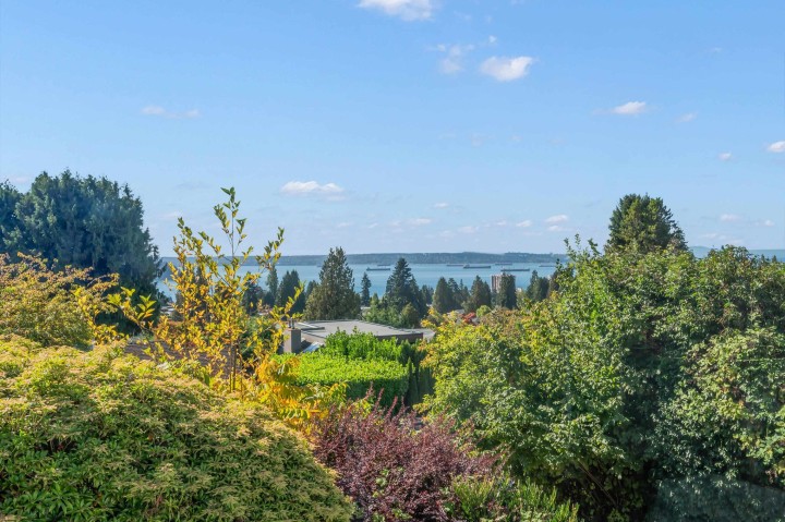 Photo 2 at 1165 Mathers Avenue, Ambleside, West Vancouver