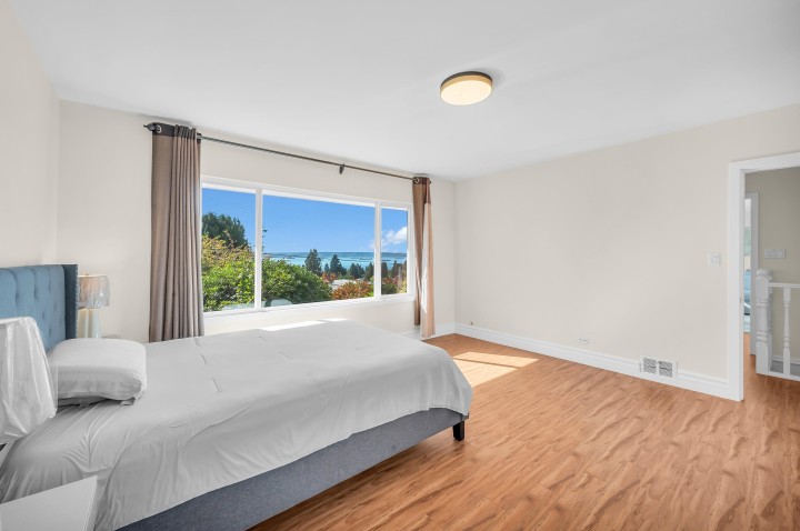 Photo 20 at 1165 Mathers Avenue, Ambleside, West Vancouver