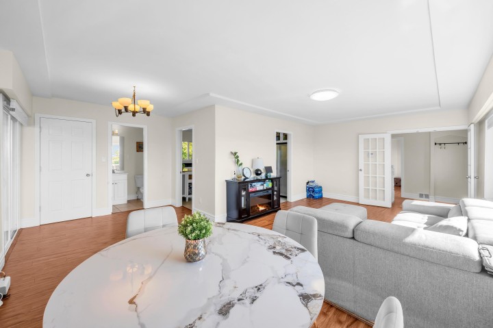 Photo 10 at 1165 Mathers Avenue, Ambleside, West Vancouver
