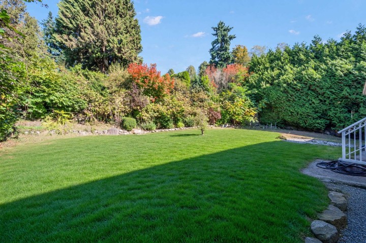 Photo 25 at 1165 Mathers Avenue, Ambleside, West Vancouver