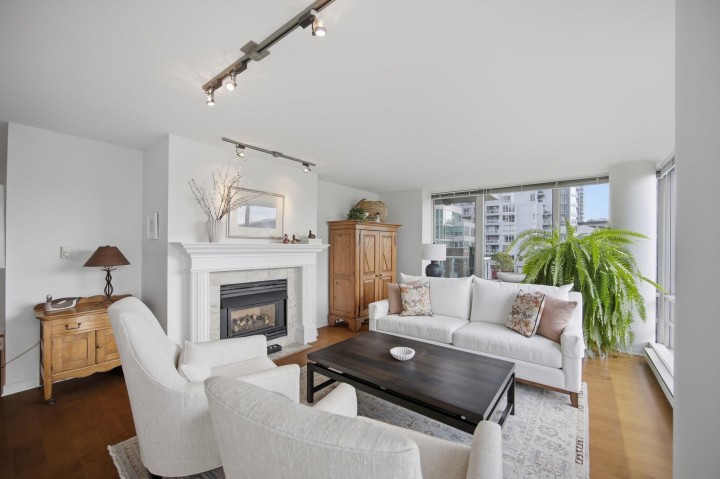 Photo 6 at 706 - 1500 Hornby Street, Yaletown, Vancouver West